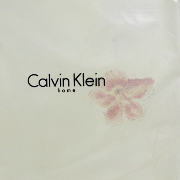 New Calvin Klein Home Queen Flat Sheet - Picture 3 of 7
